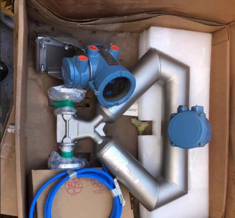 Emerson Micro Motion CMF100 Coriolis flow and density meters - Image 2